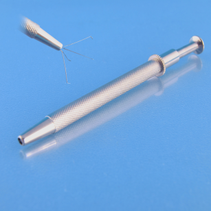 MA283 - Chwytak modelarski czteroramienny 11,5cm stalowy