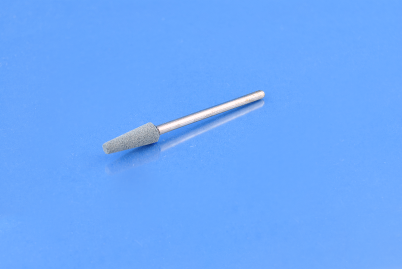 KAM Z/03 Kamień zielony ścięty stożek średnioziarnisty 5x13 mm