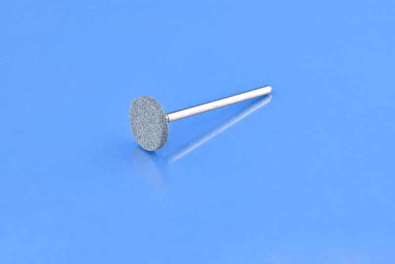 KAM Z/02 Kamień zielony średnioziarnisty kształt pieniążek 13x2 mm | ADAMMeD