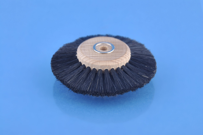 A034 - Szczotka polerska HATHO 80mm czarna twarda 4-rzędowa